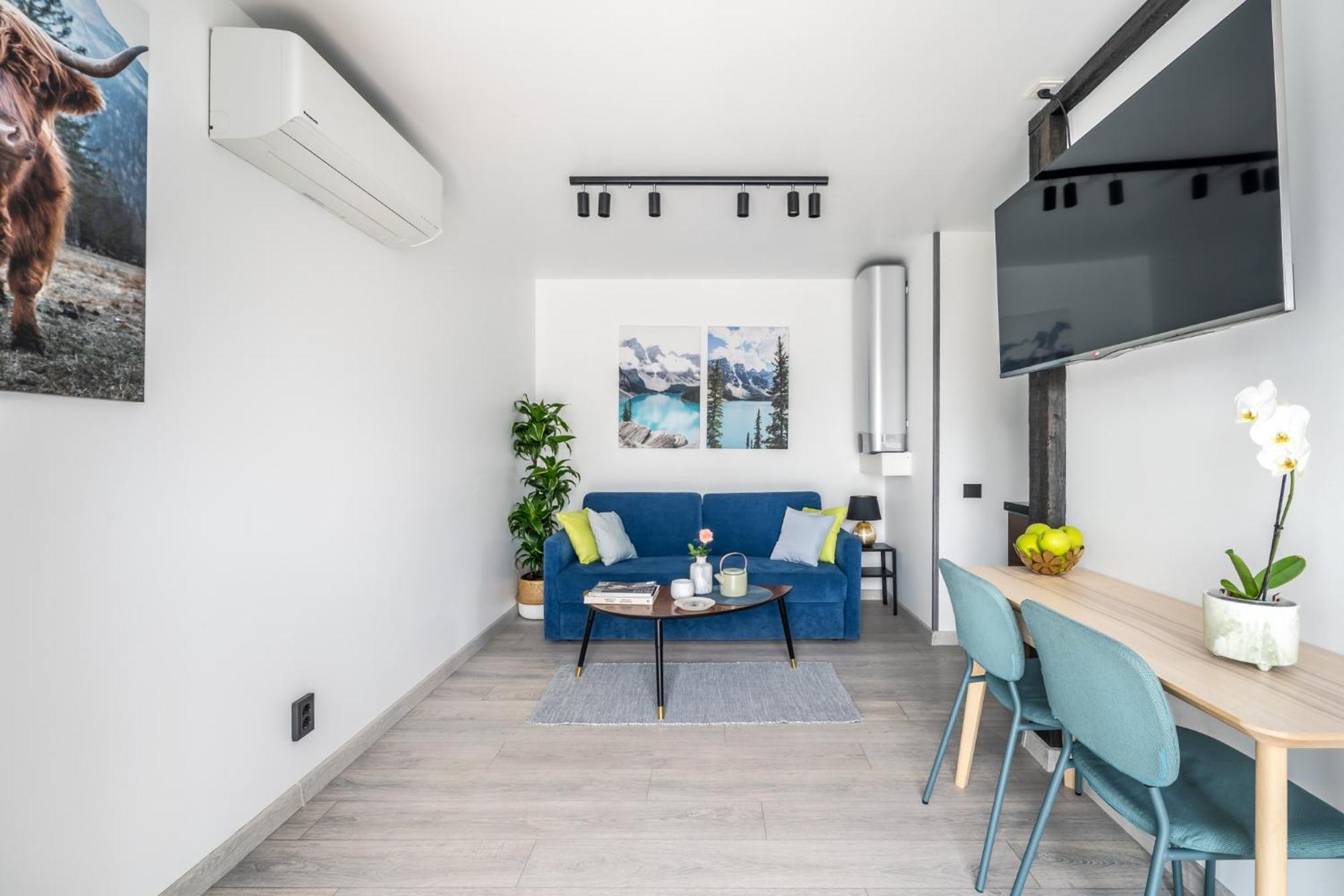 Family Garden Apartments With Free Private Parking & Playground Riga Exterior photo