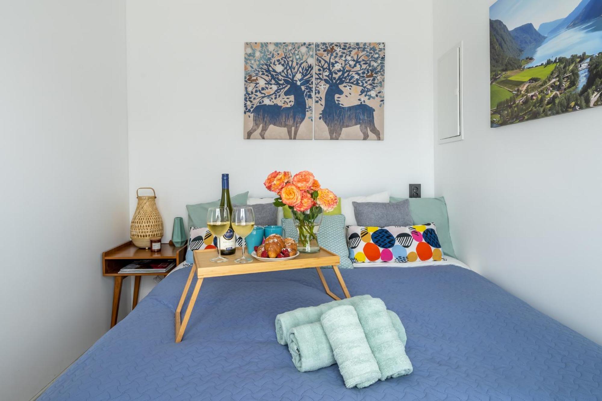 Family Garden Apartments With Free Private Parking & Playground Riga Exterior photo