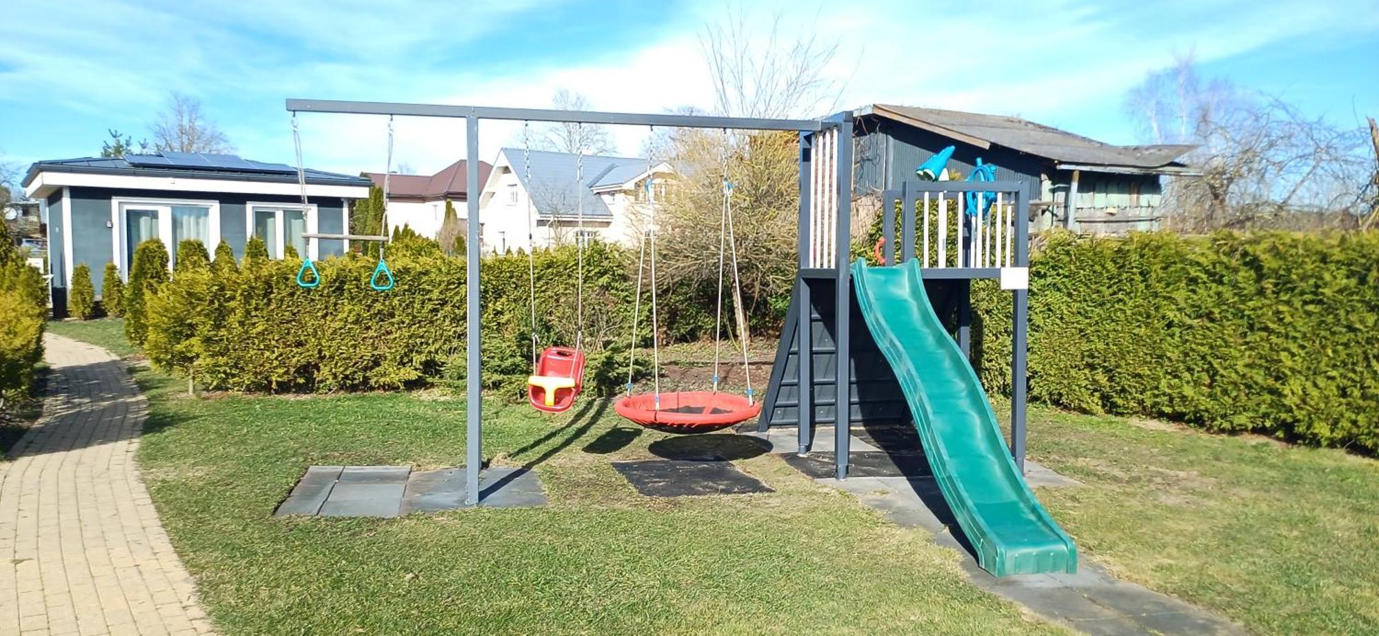 Family Garden Apartments With Free Private Parking & Playground Riga Exterior photo